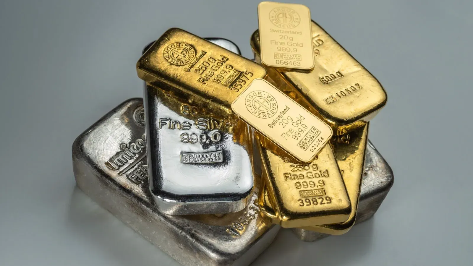 Gold breaks $4,400, silver soars past $69 in historic rally