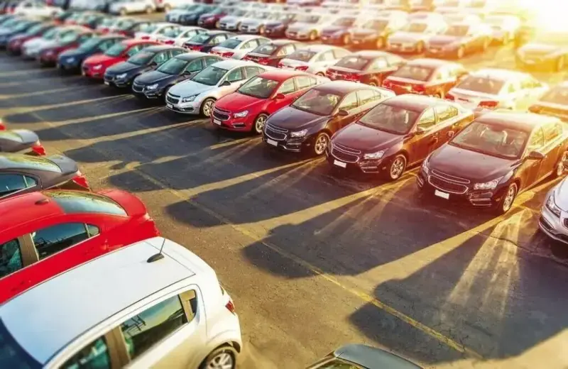 Car sales rise 35% in December 2025