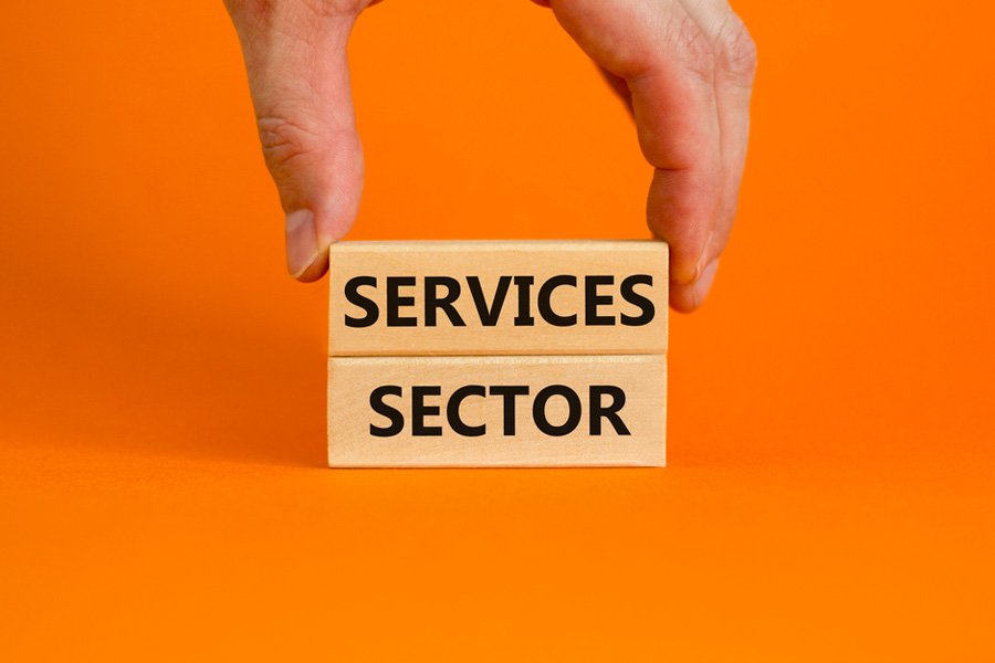 Service sector trade deficit posts $370m in December