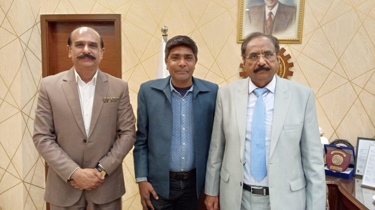 KATI president calls on youth to invest with confidence as PSX gains momentum