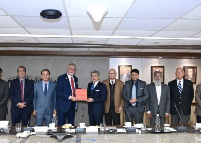 PSX GONG CEREMONY in Honour of Mr. Samir Dossal, President, Canada Pakistan Business Council