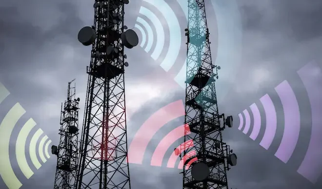 Pakistan’s Communications sector records divestment of $385m in December